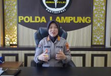 Tekab 308 Polda Lampung Ringkus 2 Pelaku Pencurian Korban Emak-emak di Bandar Lampung