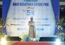 TP PKK Tidore Apresiasi Wastra Kebanggaan,Tenun Puta Dino Khayangan