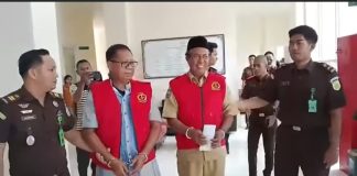 Dugaan Korupsi Letter Sign “Welcome to Halbar”, Mantan Sekda dan Eks Kadis DPMPTSP Ditahan Kejari