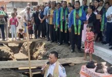 Bupati Piet Hein Babua Resmikan Peletakan Batu Pertama Gereja GMIH Pniel Leleoto