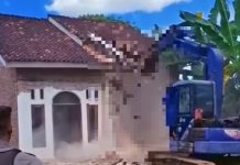 Viral Video Pasutri di Lampung Timur Sepakat Robohkan Rumah Usai Cerai, Ini Faktanya