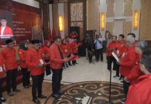 Muhammad Sinen Kembali Pimpin DPD PDIP Maluku Utara Secara Aklamasi