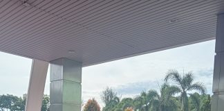 Ribuan Warga Hormati Kepergian Ir. Hein Namotemo dalam Upacara Kebesaran di Halut