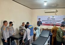 Polri Gandeng Nakes, puluhan Anak di Natar Ikuti Sunat Massal Gratis