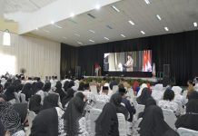 Peringatan HUT ke-80 PGRI dan HGN 2025, Wali Kota Ternate Ajak Guru Tetap Tangguh di Era Digital