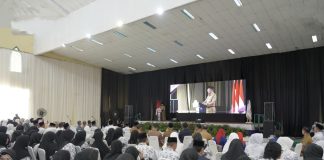 Peringatan HUT ke-80 PGRI dan HGN 2025, Wali Kota Ternate Ajak Guru Tetap Tangguh di Era Digital